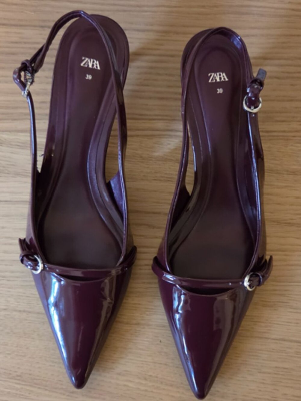 Zara Burgundy Slingback Kitten heels 8